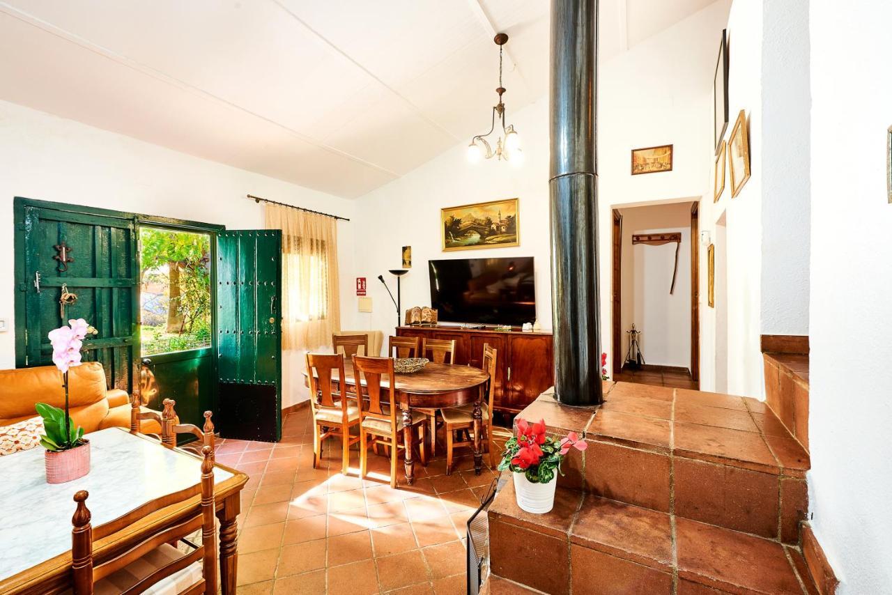 Vivienda Turistica La Huerta Villa Guadalcanal Exterior foto