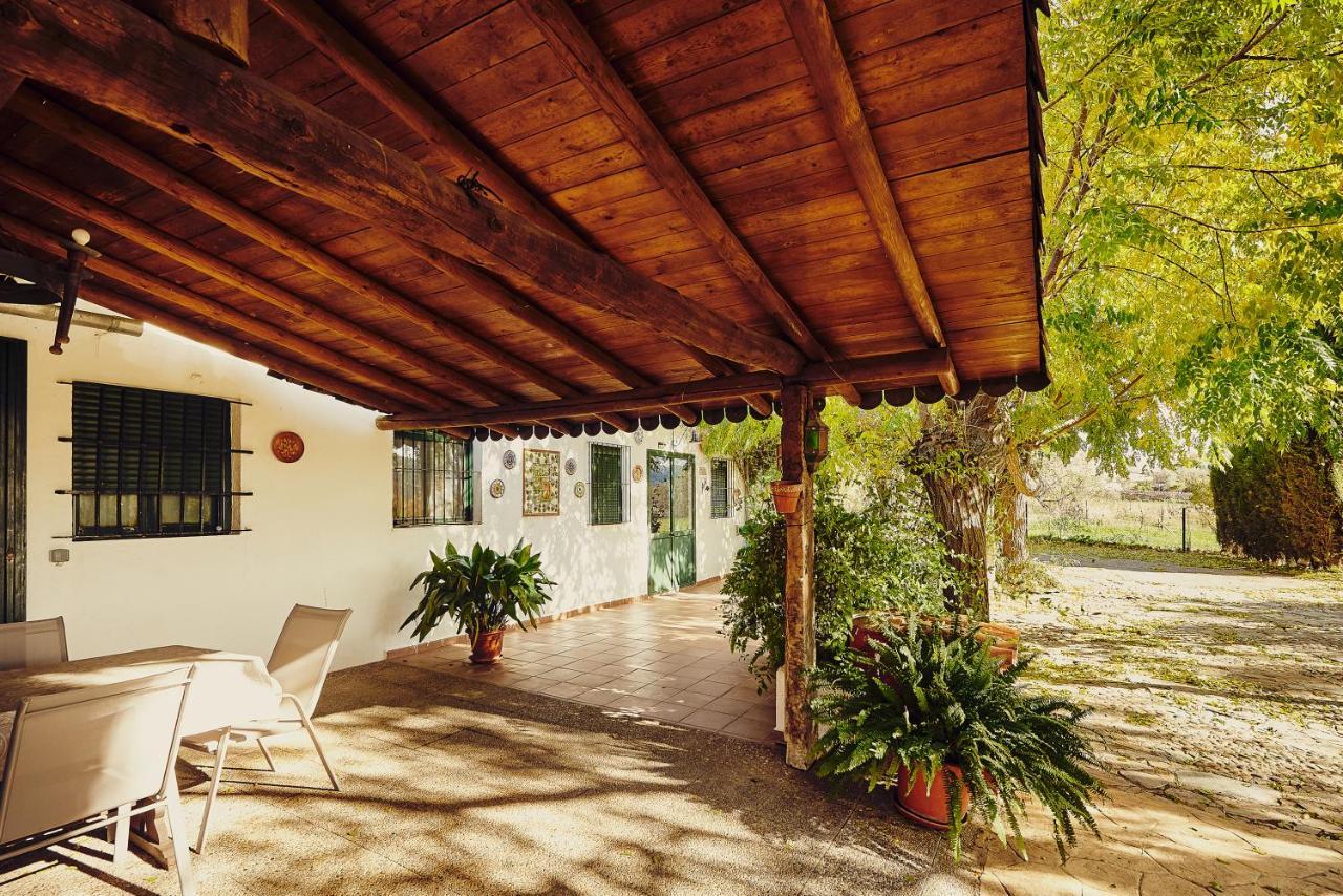 Vivienda Turistica La Huerta Villa Guadalcanal Exterior foto
